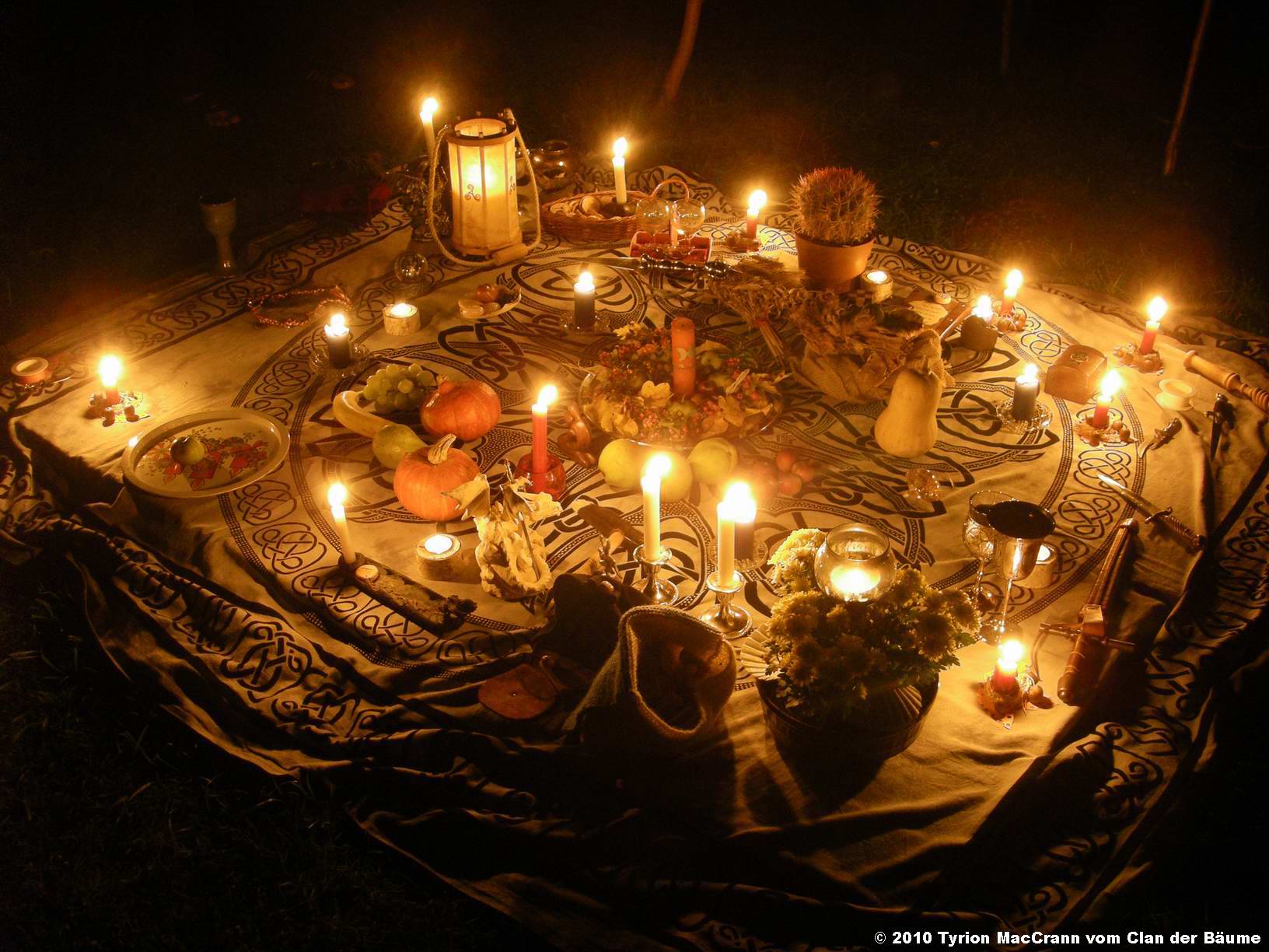 fall equinox pagan rituals